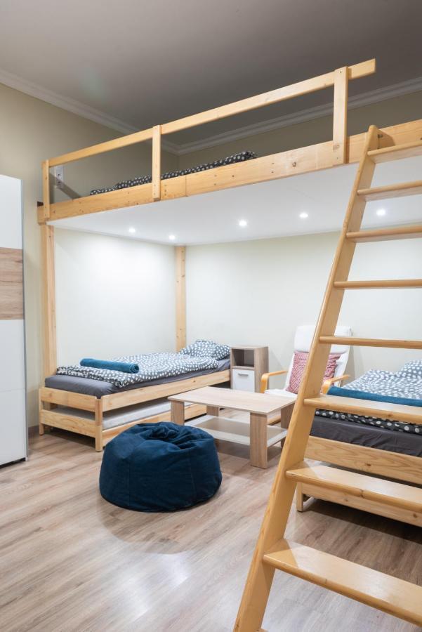 Cozy & Quiet Apartment Near Kiraly Street Free Parking, Ac, Perfect For 4 Guests! Будапешт Экстерьер фото